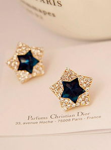 心動的小配飾 點亮日常的魔法細節